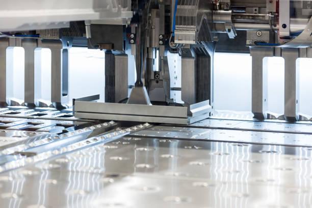 How to Choose the Right Die for Sheet Metal Stamping? Image blog