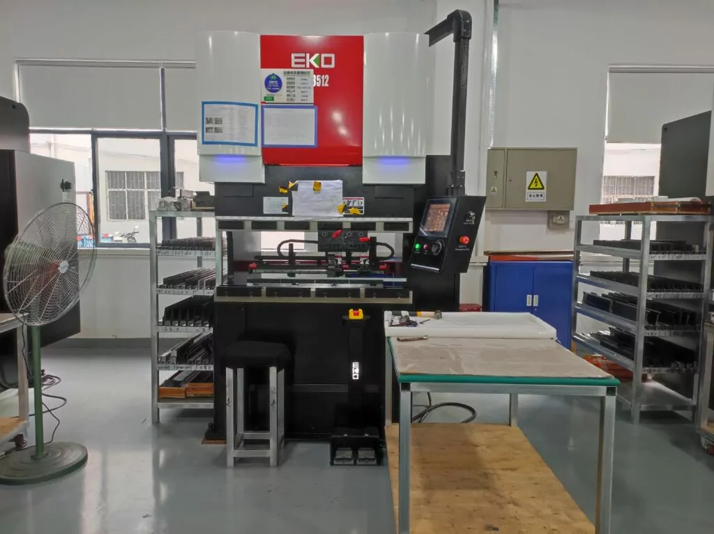 CNC bending machine