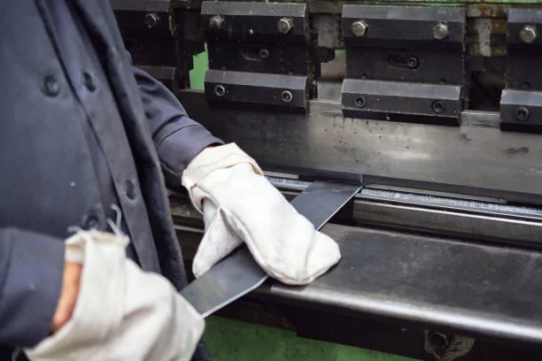 Sheet plate bending